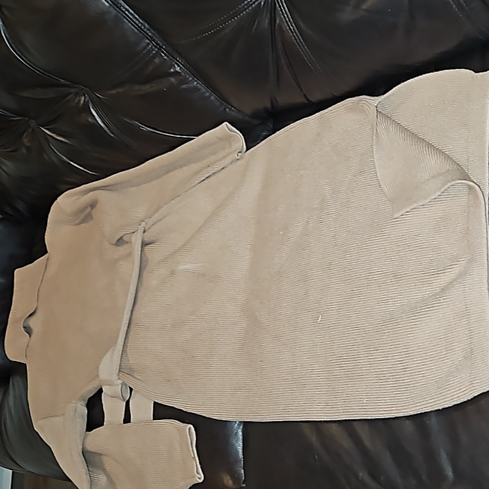 Dress - Picture 4 of 6